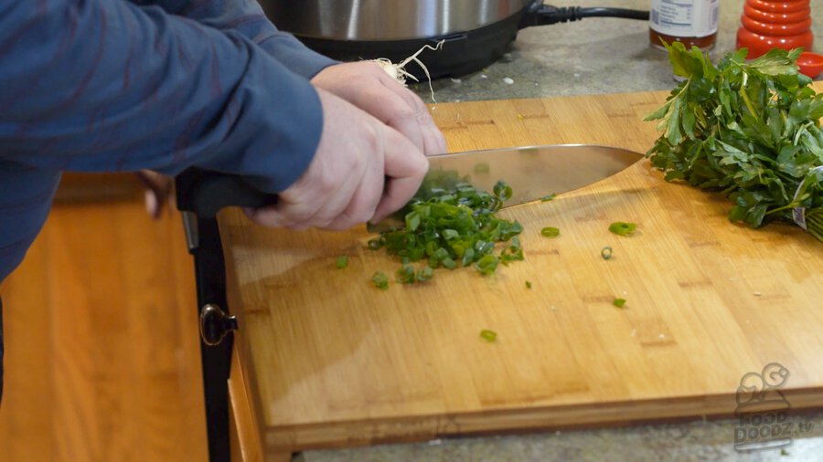 Chopping up green onions